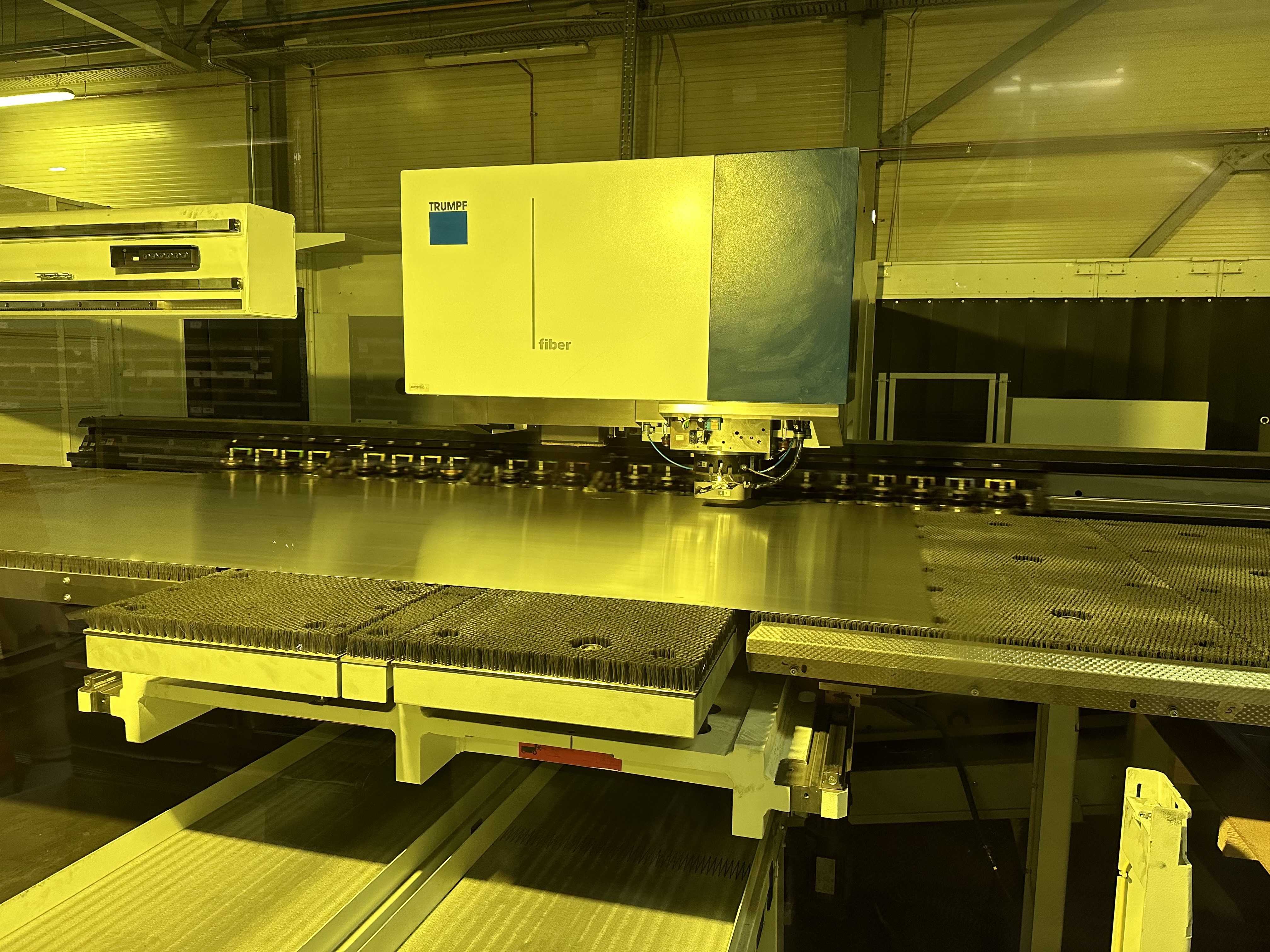 TL6000L kombinált kivágógép